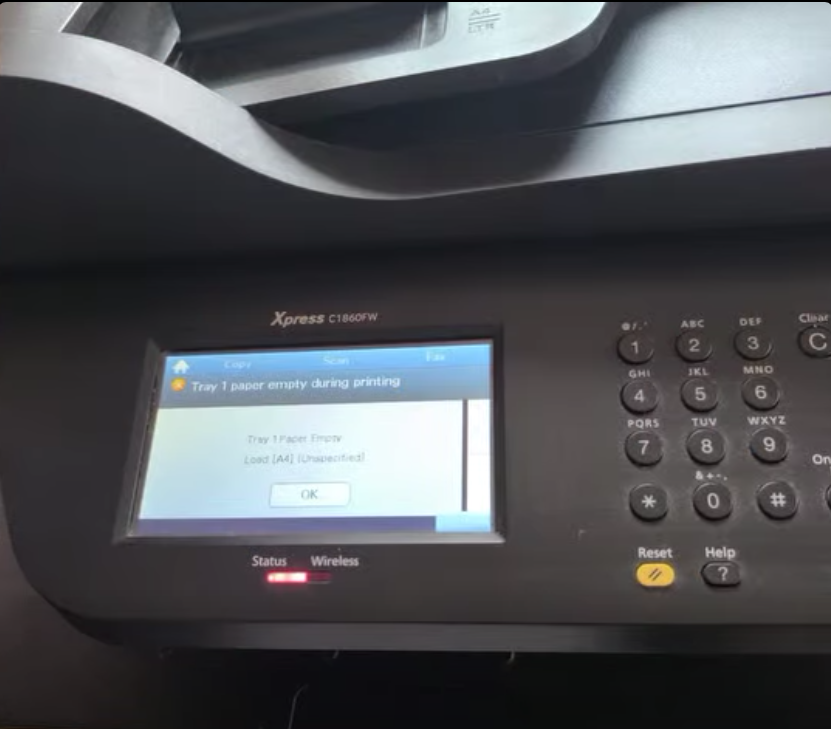 Diagnoză eroare „Tray 1 Paper Empty” pe display-ul unei Samsung Xpress C1860FW